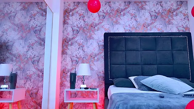 Angelique Angell online show from February 17, 2026, 8:04 pm