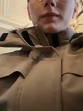 raen001 online show from March 9, 2026, 9:24 am