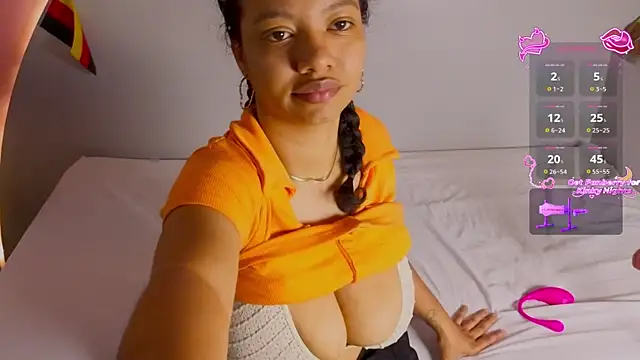 Snapshot of CandelaCool_ chatting on June 26, 2026, 1:37 pm CandelaCool online show from June 26, 2026, 1:37 pm