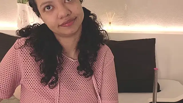 Snapshot of CandelaCool_ chatting on July 12, 2026, 12:18 pm CandelaCool online show from July 12, 2026, 12:18 pm