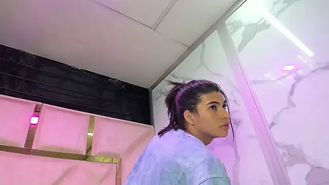 Allisonts69 online show from March 15, 2026, 2:39 am