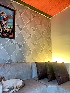 Snapshot of Alisse_taylor2 chatting on November 26, 2025, 12:17 pm Alisse taylor2 online show from November 26, 2025, 12:17 pm