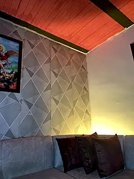 Alisse taylor2 online show from January 10, 2026, 11:45 am