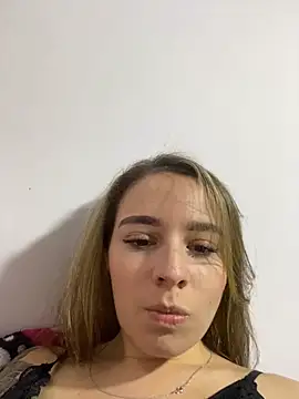 karla-thomsom10 online show from September 18, 2025, 9:06 pm