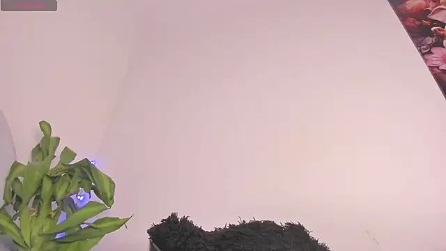 Snapshot of Lucy_shen_ chatting on November 15, 2025, 12:52 am Lucy shen online show from November 15, 2025, 12:52 am