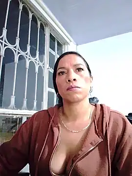 aliaandadara online show from April 25, 2026, 4:48 am