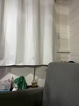 Snapshot of hannahhotwife chatting on February 17, 2026, 9:10 pm hannahhotwife online show from February 17, 2026, 9:10 pm