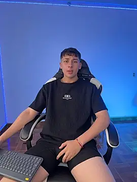 Casper   kyy online show from March 8, 2026, 8:01 pm