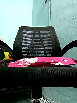 Snapshot of Minety473 chatting on October 12, 2025, 1:26 am Minety473 online show from October 12, 2025, 1:26 am