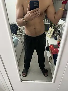 7 INCH MONSTER online show from February 21, 2026, 10:16 am