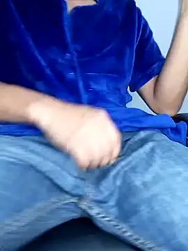 Bosssweet22cm online show from February 3, 2026, 4:32 am