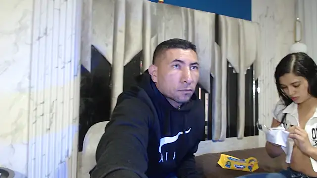 Snapshot of Morganandmegan chatting on October 2, 2025, 11:17 am Morganandmegan online show from October 2, 2025, 11:17 am