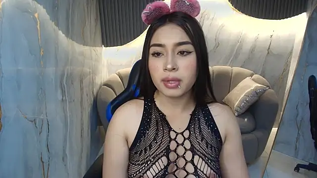 martina1 r online show from October 20, 2025, 12:49 pm