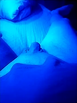 Snapshot of havefun35 chatting on April 14, 2026, 9:54 pm havefun35 online show from April 14, 2026, 9:54 pm