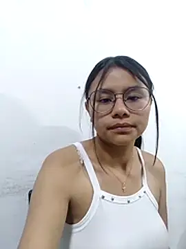 SofieLove 01 online show from January 17, 2026, 8:41 am