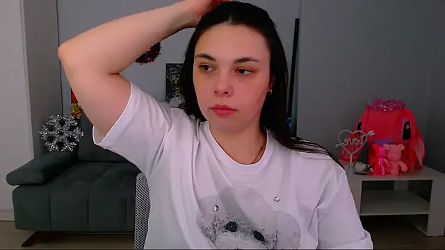 queenofthesense  online show from November 20, 2025, 10:48 am