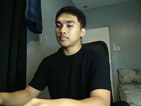 pinoyAdrianneXXX online show from February 4, 2026, 5:02 am