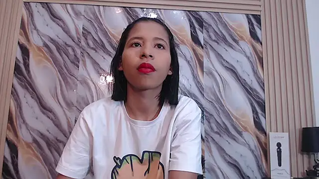 Samantha Fox69  online show from November 10, 2025, 5:34 pm