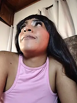 Snapshot of ValeriGallardo17 chatting on November 24, 2025, 10:42 pm ValeriGallardo17 online show from November 24, 2025, 10:42 pm