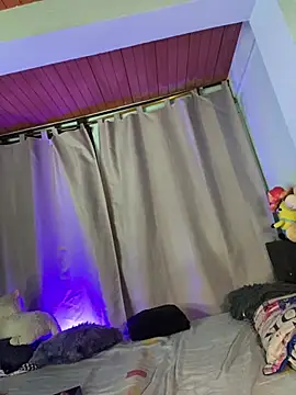 EVAH LEE  online show from March 4, 2026, 12:05 am