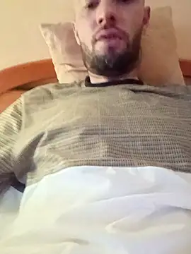 Snapshot of alexpo27 chatting on November 6, 2025, 1:06 am alexpo27 online show from November 6, 2025, 1:06 am