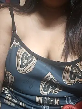 your-cute-baby online show from December 18, 2025, 8:04 pm