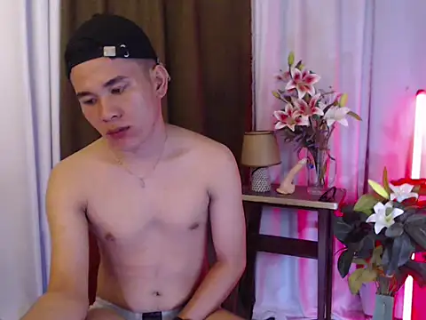 Snapshot of master_kent chatting on October 9, 2025, 10:57 am master kent online show from October 9, 2025, 10:57 am