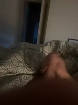 Snapshot of Zoro404040 chatting on October 9, 2025, 6:00 am Zoro404040 online show from October 9, 2025, 6:00 am