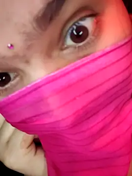 Snapshot of annanya01 chatting on December 4, 2025, 11:30 am annanya01 online show from December 4, 2025, 11:30 am