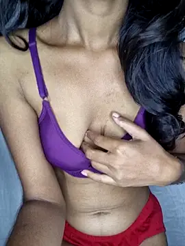 Snapshot of Diyab chatting on November 21, 2025, 1:04 am Diyab online show from November 21, 2025, 1:04 am