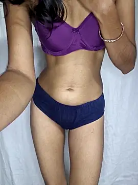 Snapshot of Diyab chatting on December 2, 2025, 5:46 am Diyab online show from December 2, 2025, 5:46 am