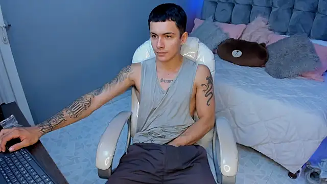 Leo santoro online show from September 14, 2025, 2:49 pm