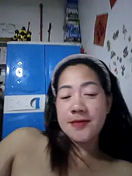 Snapshot of SweetASS6969 chatting on April 13, 2026, 6:57 pm SweetASS6969 online show from April 13, 2026, 6:57 pm