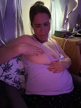 Snapshot of petalsexy chatting on September 13, 2025, 5:07 am petalsexy online show from September 13, 2025, 5:07 am