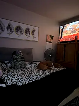 Snapshot of petalsexy chatting on September 24, 2025, 11:30 pm petalsexy online show from September 24, 2025, 11:30 pm