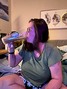 Snapshot of petalsexy chatting on September 30, 2025, 5:29 pm petalsexy online show from September 30, 2025, 5:29 pm