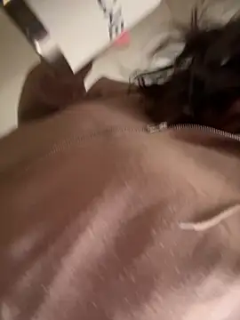 Snapshot of petalsexy chatting on October 16, 2025, 5:14 pm petalsexy online show from October 16, 2025, 5:14 pm