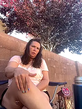 Snapshot of petalsexy chatting on November 9, 2025, 5:22 pm petalsexy online show from November 9, 2025, 5:22 pm