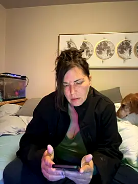 Snapshot of petalsexy chatting on November 13, 2025, 5:45 pm petalsexy online show from November 13, 2025, 5:45 pm