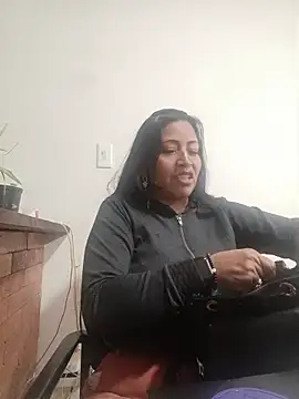 Snapshot of PAULA20- chatting on October 11, 2025, 1:09 pm PAULA20- online show from October 11, 2025, 1:09 pm