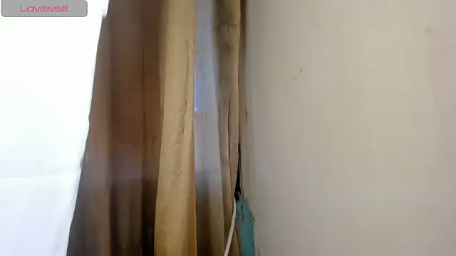 Snapshot of Vanessa_Jenner chatting on June 24, 2026, 1:21 pm Vanessa Jenner online show from June 24, 2026, 1:21 pm