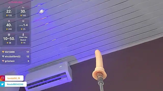 Snapshot of _Kendall_19 chatting on November 24, 2025, 7:57 pm Kendall 19 online show from November 24, 2025, 7:57 pm