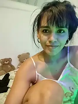 Snapshot of angelly__kate chatting on March 11, 2026, 4:18 am angelly kate online show from March 11, 2026, 4:18 am