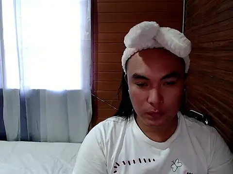 asianayumi online show from October 12, 2025, 7:29 am