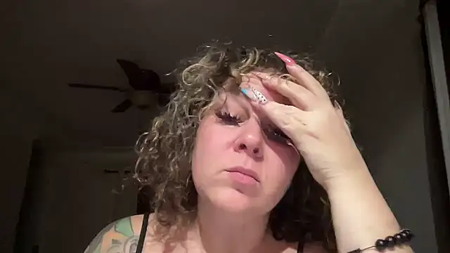 number1slut online show from November 12, 2025, 3:07 am