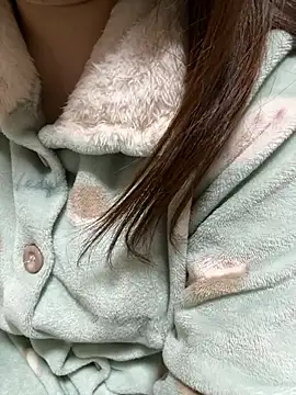 mayu06000 online show from March 3, 2026, 4:13 pm