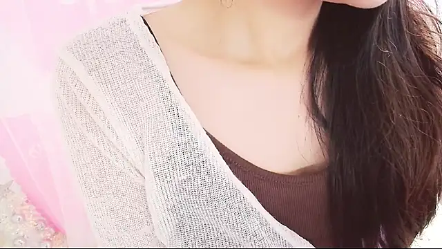 mylove20022 online show from March 5, 2026, 9:05 am