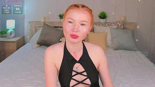 Snapshot of Anna_Patterson chatting on October 14, 2025, 8:59 am Anna Patterson online show from October 14, 2025, 8:59 am