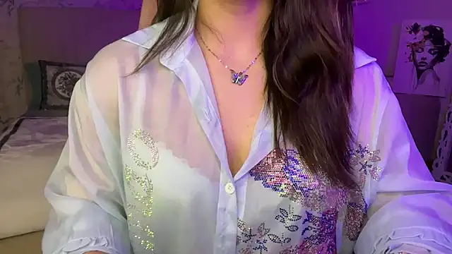 Snapshot of Hot_vibes143 chatting on January 5, 2026, 6:55 pm Hot vibes143 online show from January 5, 2026, 6:55 pm