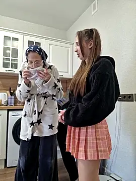 Snapshot of yourfavpsy_ chatting on September 26, 2025, 1:37 pm yourfavpsy online show from September 26, 2025, 1:37 pm